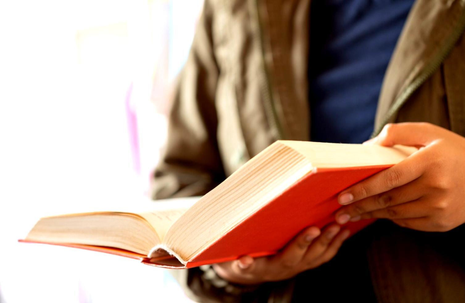 Approche contextuelle des décisions financières